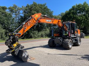 Foto 3 van het album Loonwerk